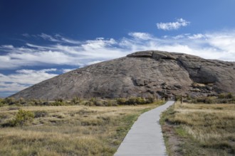 Alcova, Wyoming - Independence Rock, where more than 5, 000 emigrants carved their names while