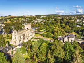 DefauJedburgh Abbey from a drone, Augustinian Abbey, Jedburgh, Scottish Borders, Scotland, UK lt