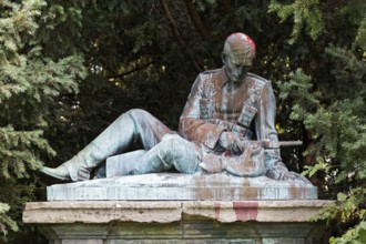 Colonial War Memorial, head sprayed with red paint, in commemoration of the Herero and Nama