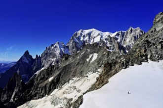 From left, the mountains l'Aiguille Noire de Peuterey, L'Aiguille Blanche de Peuterey, Mont Blanc,