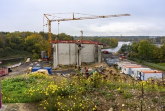 Four-lane new building of the town bypass in Wesel, B58n, here the bridge structure across the