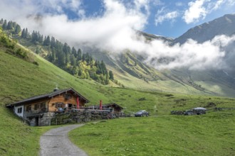 Dietersbachtal valley closure, left Alpe Dietersbach, Nebelschwanden hanging in the valley,