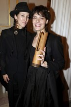 Esther Perbandt, Emily d'Angelo, Opus Klassik 2025, awards ceremony at concert hall Berlin, 12.10