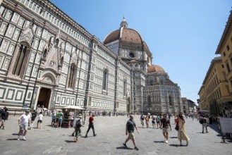Piazza del Duomo, Santa Maria del Fiore Cathedral, Florence, Tuscany, Italy