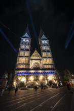 Illuminated façade of St. Peter's Cathedral, Bremen Market Square, Old Town, Bremen, Germany