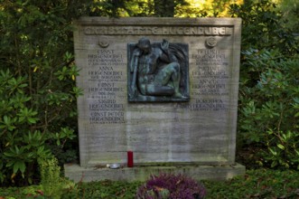 Gravesite, Tomb, Grave of the Hugendubel family, Forest cemetery, Autumn, autumnal, Stuttgart,