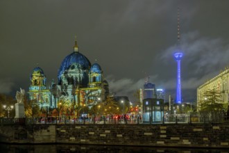 Berlin Cathedral, with television tower, 21st BERLIN FESTIVAL OF LIGHTS, motto Let's Shine
