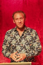 Johannes Hallervorden at the annual press conference for the 2025/2026 season at the Theater am