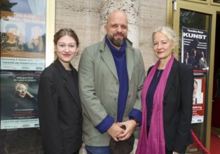 Johanna Marie Bourgeois, Tibor Locher and Irene Christ at the annual press conference for the