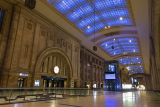 Entrance hall, Blue Hour, Central Station, Leipzig, Saxony, Germany