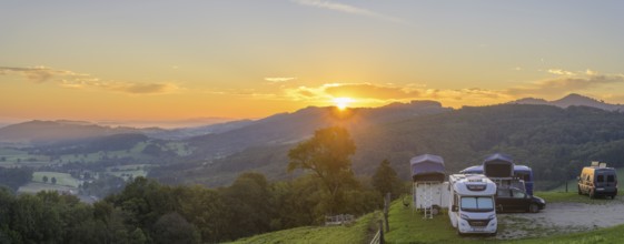 Panorama sunrise from Almhaus Hochsteinberg with camper in the car park, Kirnberg an der Mank,