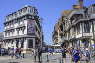 Old houses in the centre of, Étretat, Département Seine-Maritime, France