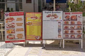 Menus, with pictures, multilingual, offers, simple gastronomy, in Vila Real de Santo António, on