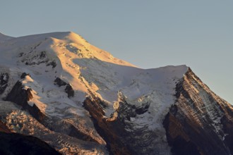 Dome du Goûter, Aiguille du Goûter, Chamonix-Mont-Blanc, Haute-Savoie, France