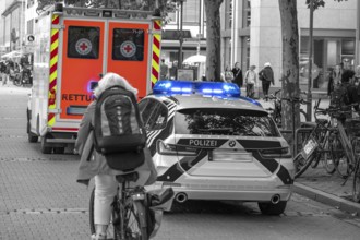 Emergency services and police on duty in the pedestrian zone, Erlangen, Middle Franconia, Bavaria,