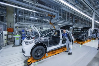 Electric car production in the assembly halls of VW in Zwickau, Zwickau, Saxony, Germany