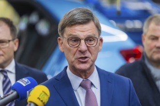 Thomas Edig, VW Sachsen Head of Human Resources, during his visit to the Volkswagen vehicle plant