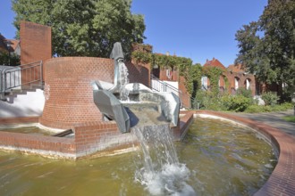 Fountain in Schillerpark, water basin, water jet, Schillerpark, Wiesloch, Baden-Württemberg,