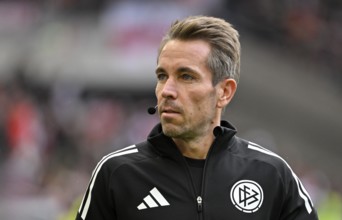 Referee Referee Tobias Stieler Portrait MHPArena, MHP Arena Stuttgart, Baden-Württemberg, Germany