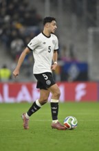 Aleksandar Pavlovic GER (05) Action on the ball World Cup qualifier, international match, Germany v