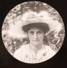 Magic lantern slide c 1900-1910 halftone portrait of woman face and head wearing hat