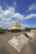 Gumbaz or mausoleum of Tipu Sultan and his family, Srirangapatna, Karnataka, India