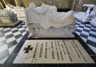 Charlottenburg Mausoleum with the marble sarcophagus of Kaiser Wilhelm I, Charlottenburg Palace,