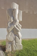 Sculpture Life by Wolfgang Rossdeutscher 2023, symbol of becoming, growth, development and