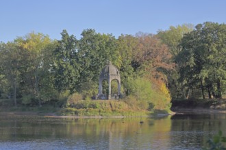 Temple of Venus at Adolf-Mittag-See, landscape, nature, Marieninsel, Rotehorn, municipal park,