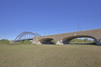 Star bridge, stone arch bridge, steel construction, bridges, Rotehornpark, park, municipal park,