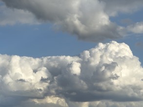 White large cumulus clouds Cumulonimbus clouds Cumulonimbus clouds under blue sky, international