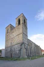 St Nikolai church ruins with twin towers, Zerbst, Fläming, Saxony-Anhalt, Germany