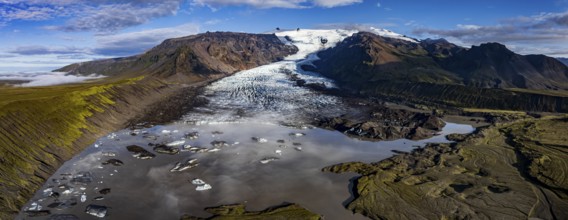 Ice floes, glacier, glacier tongue, glacier lake, sunny, morning mood, mountains, panorama,