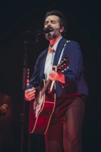 Ben Schneider, singer of Lord Huron live at the Tempodrom Berlin on 08.09.2025