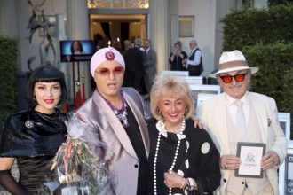 Pauline Stolze, Julian F. M. Stöckel, Stefanie Simon and Lo Graf von Blickensdorf - Premiere Der