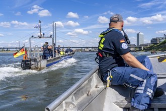 THW multi-purpose boats during a training trip on the Rhine, near Düsseldorf, of the Water Hazards