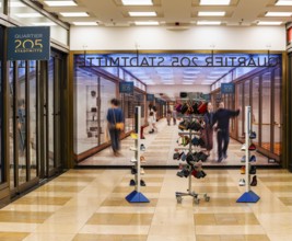 Interior design commercial property, partially vacant Shopping Quartier 205 in Friedrichstrasse and