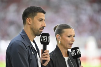 DAZN TV expert Sami Khedira, in interview Microphone Logo Presenter Laura Wontorra, Bundesliga,