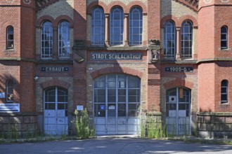 Main entrance to the former municipal abattoir, built between 1905 and 1906, Wasserstraße 22,