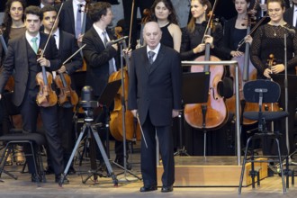 Daniel Barenboim, Conductor, West-Eastern Divan Orchestra - Daniel Barenboim and Lang Lang,