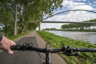 The Amsterdam-Rhine Canal, Amsterdam-Rijnkanaal, 72 km long, artificial waterway, connects the