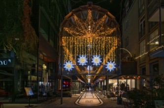 Night view, Calwer Passage, shopping mall, covered, decorated for Christmas, Stuttgart,