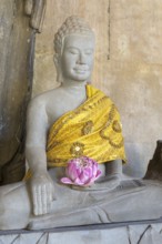 Sandstone Buddha statue, (Bhumispara mudra: Buddha Gautama at the moment of enlightenment), with