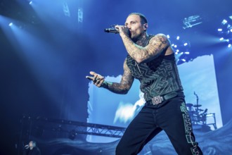 Kontra K live on eyes dreaming hearts see tour in Berlin's Uber Arena on 27.11.2025