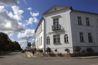 The heritage-protected building Hotel du Nord, Putbus on the island of Rügen, Vorpommern-Rügen
