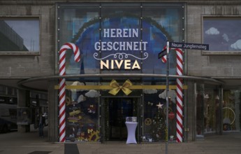 Nivea Shop, Brand Store, Logo, shop, Jungfernstieg, Free and Hanseatic City of Hamburg, Germany
