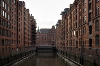 Warehouses, façade, brick building, Hamburger Speicherstadt, Hafencity, Canal, Free and Hanseatic