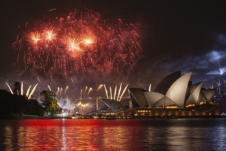Sydney 2021 Australia Day fireworks in the harbor