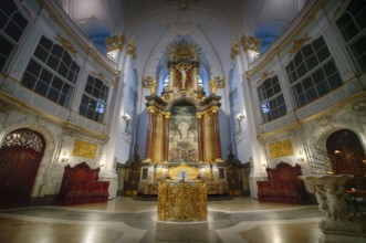 Interior view, celebration altar, choir, altar, main evangelical church of St. Michaelis, Michel