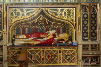 Memorial tomb effigy Bishop Hugh Oldham died 1519, Exeter cathedral church, Exeter, Devon, England,